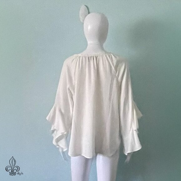 🐻‍❄️Anna Cai White Blouse🐻‍❄️ - Picture 4 of 8